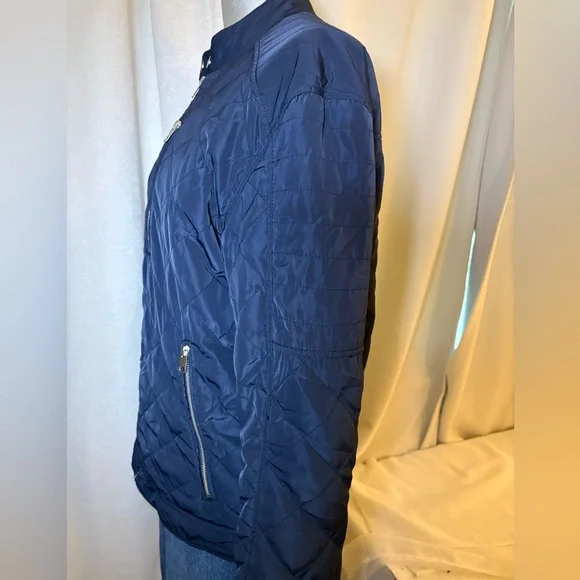 H&M Navy Quilted Lightweight Hiking Jacket Zip Front Utility Coat Sz Medium - Picture 6 of 10